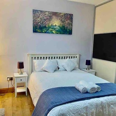 Lovely 1 Bed Studio Apartment With Free Parking Oxford Luaran gambar