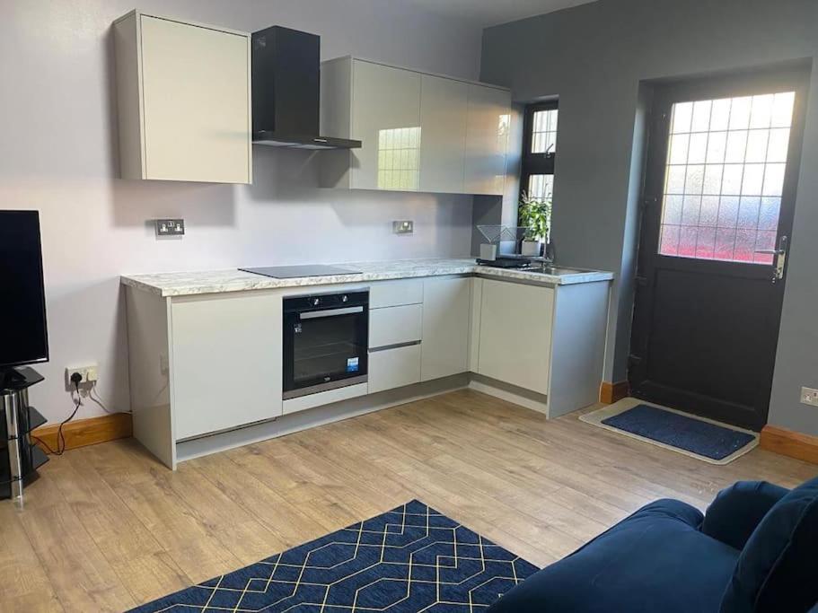 Lovely 1 Bed Studio Apartment With Free Parking Oxford Luaran gambar